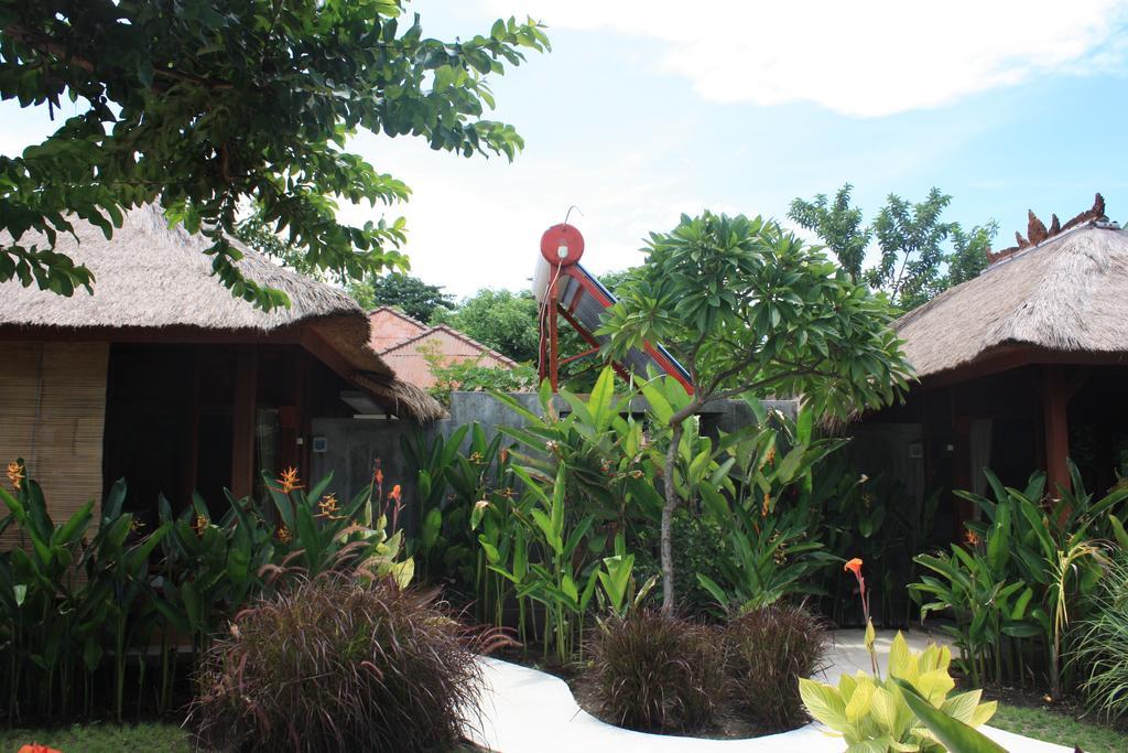 Guava Garden Hotel Gili Trawangan Exterior photo